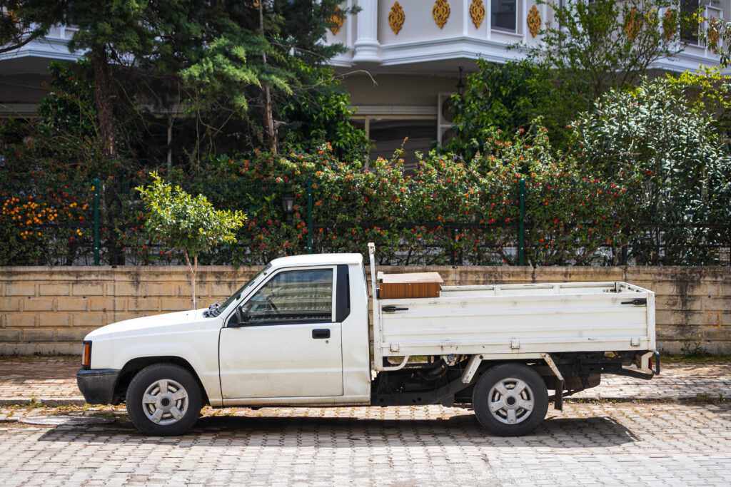sewa mobil pick up untuk pindahan