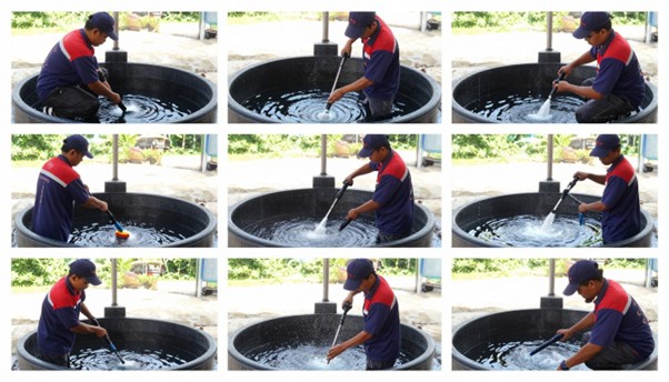 Proses Cuci Toren Profesional